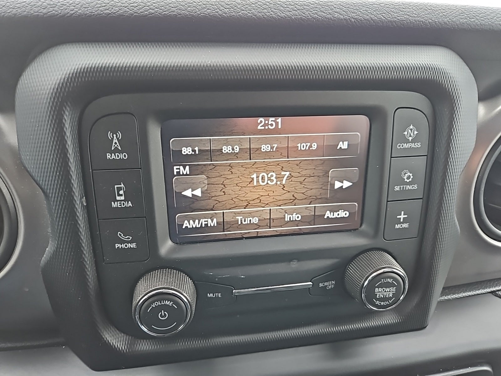 2020 Jeep Wrangler Sport S 4x4