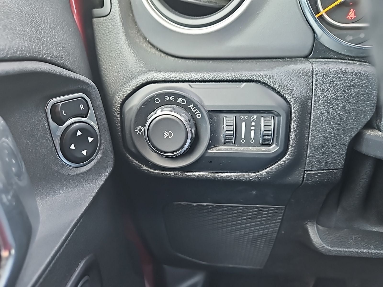 2021 Jeep Wrangler Willys 4x4