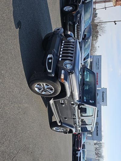 2020 Jeep Wrangler Unlimited Sahara 4X4
