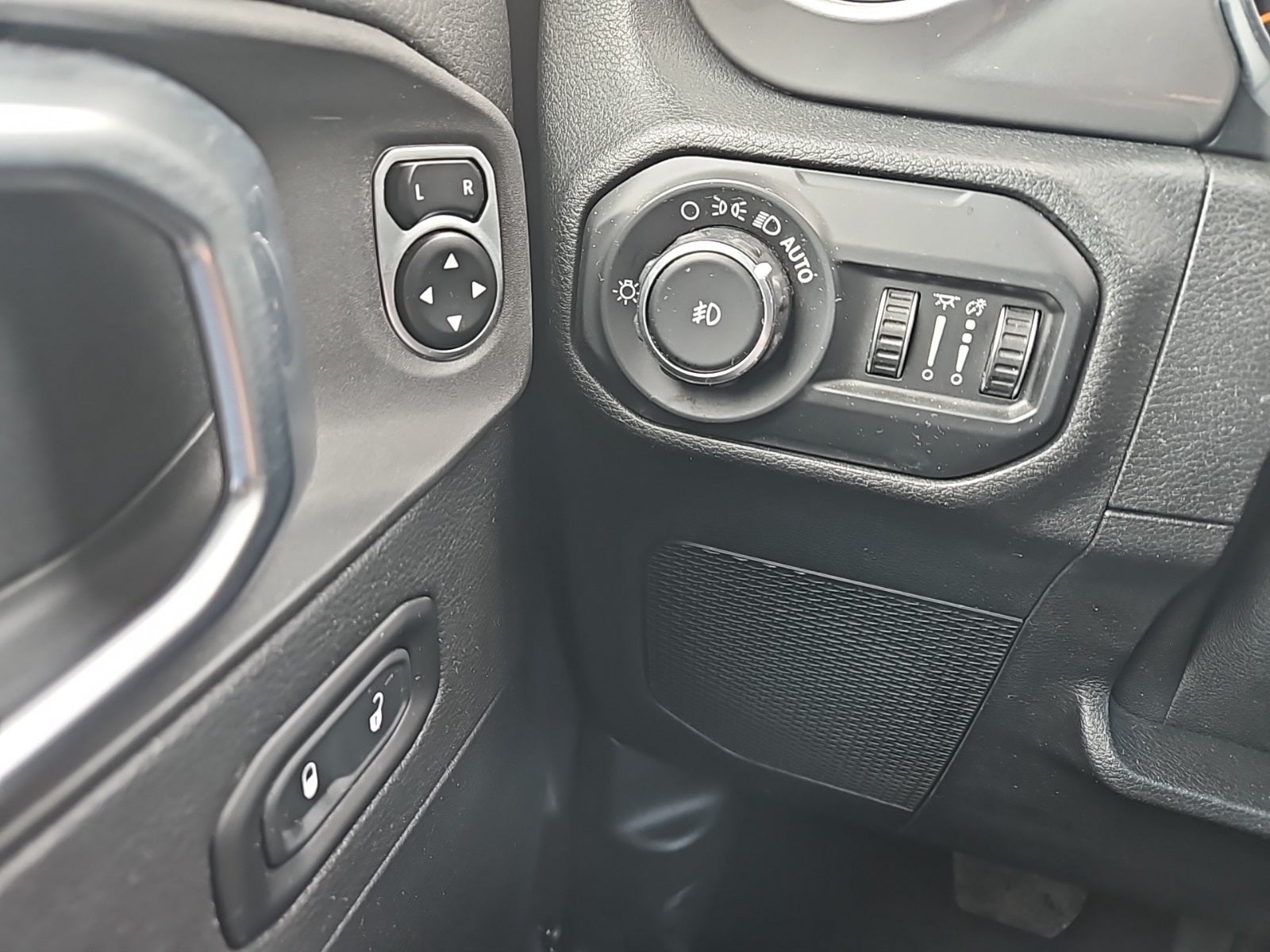 2020 Jeep Wrangler Unlimited Sahara 4X4