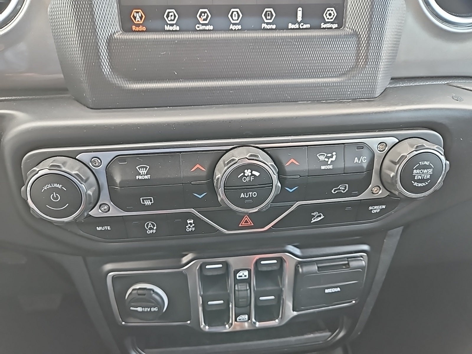 2020 Jeep Wrangler Unlimited Sahara 4X4