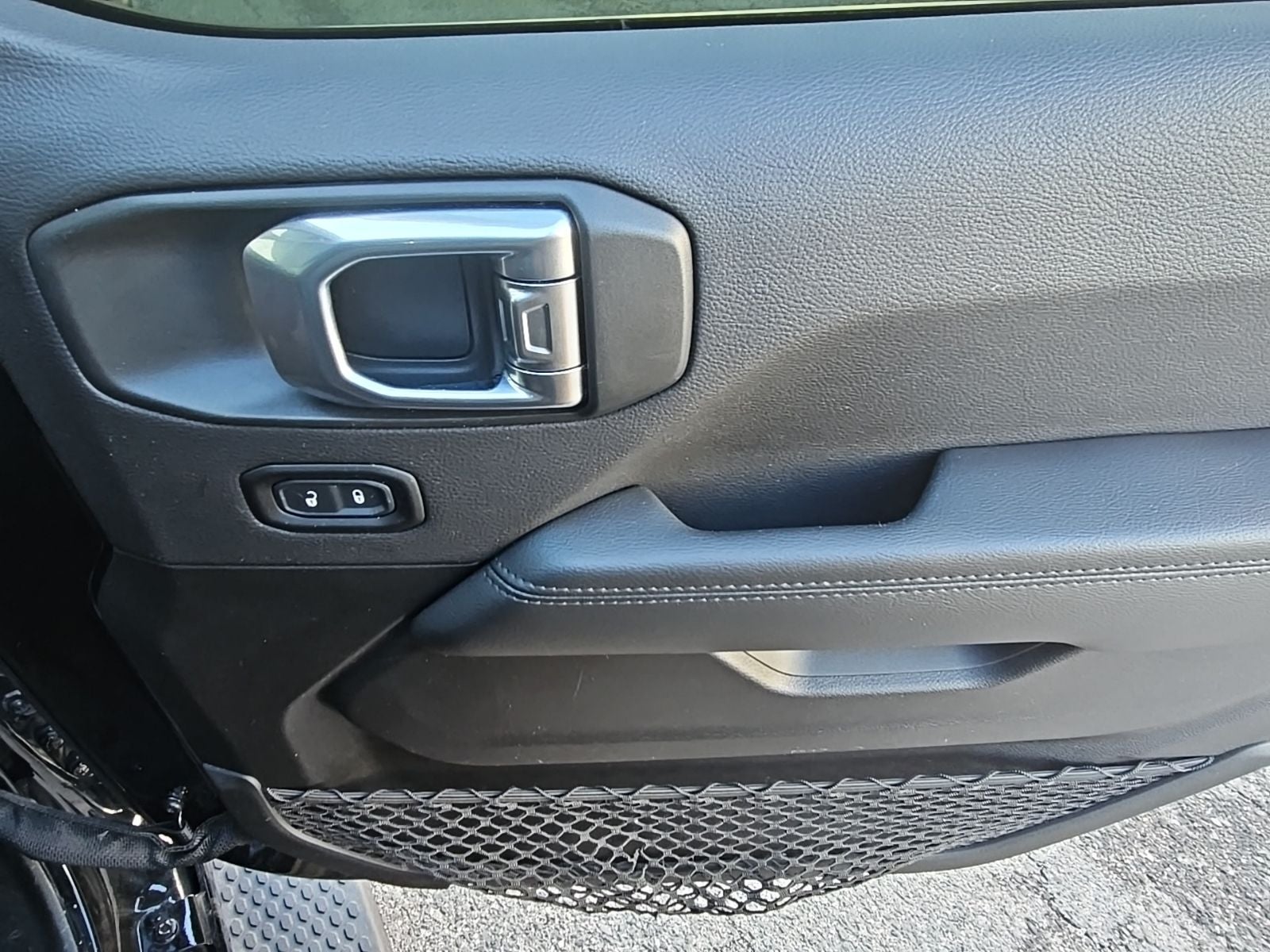 2023 Jeep Wrangler 4-Door Sahara Altitude 4x4