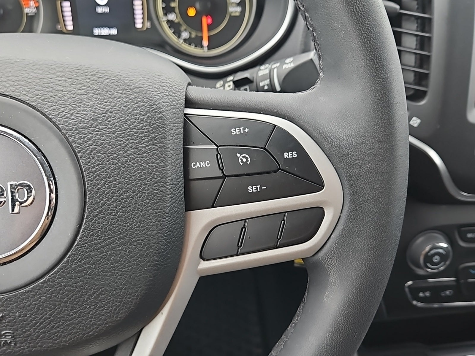 2022 Jeep Cherokee X 4x4