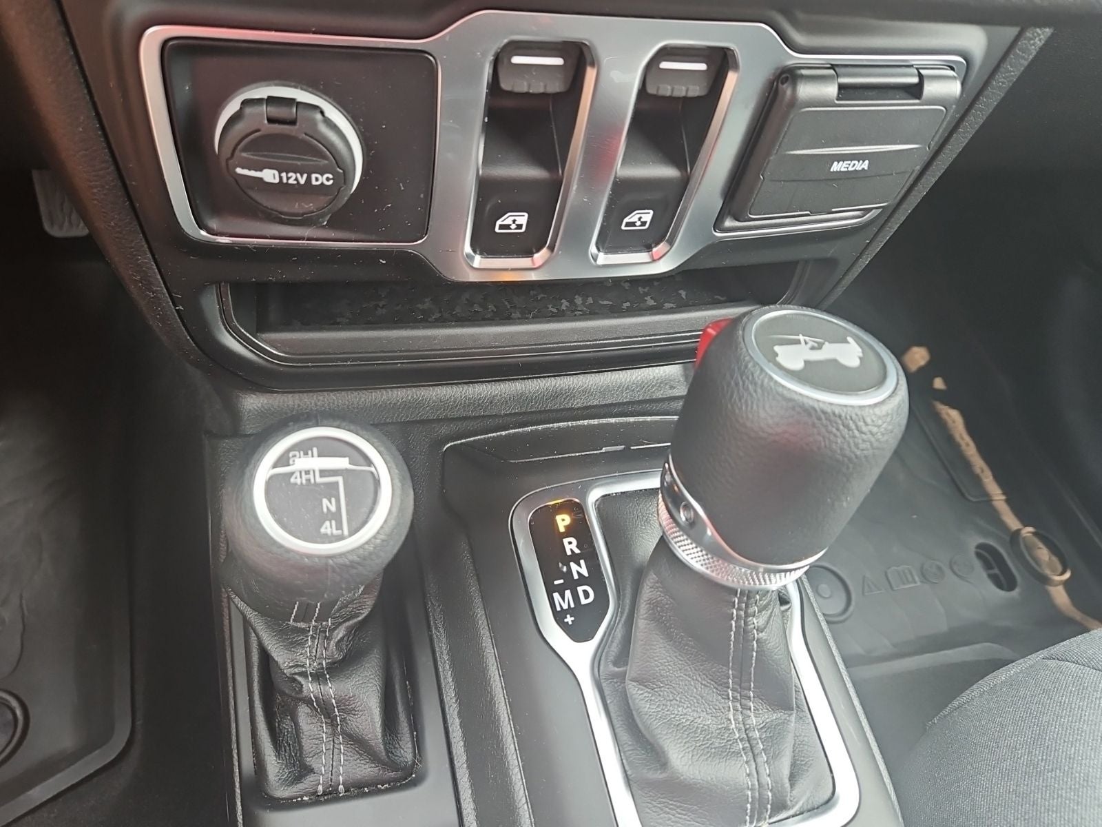 2025 Jeep Wrangler 2-Door Sport 4x4