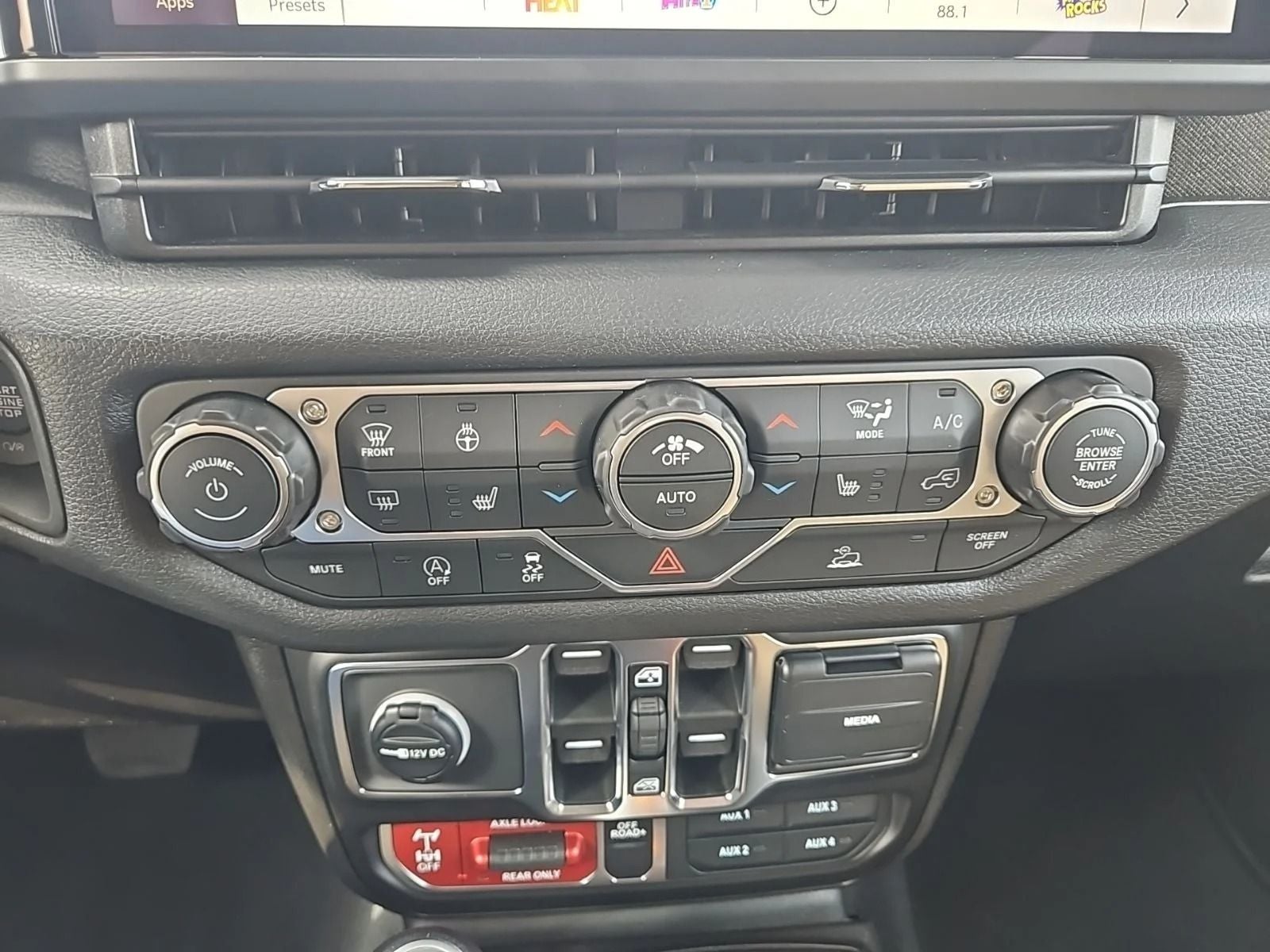 2026 Jeep Wrangler WRANGLER 4-DOOR WILLYS '41