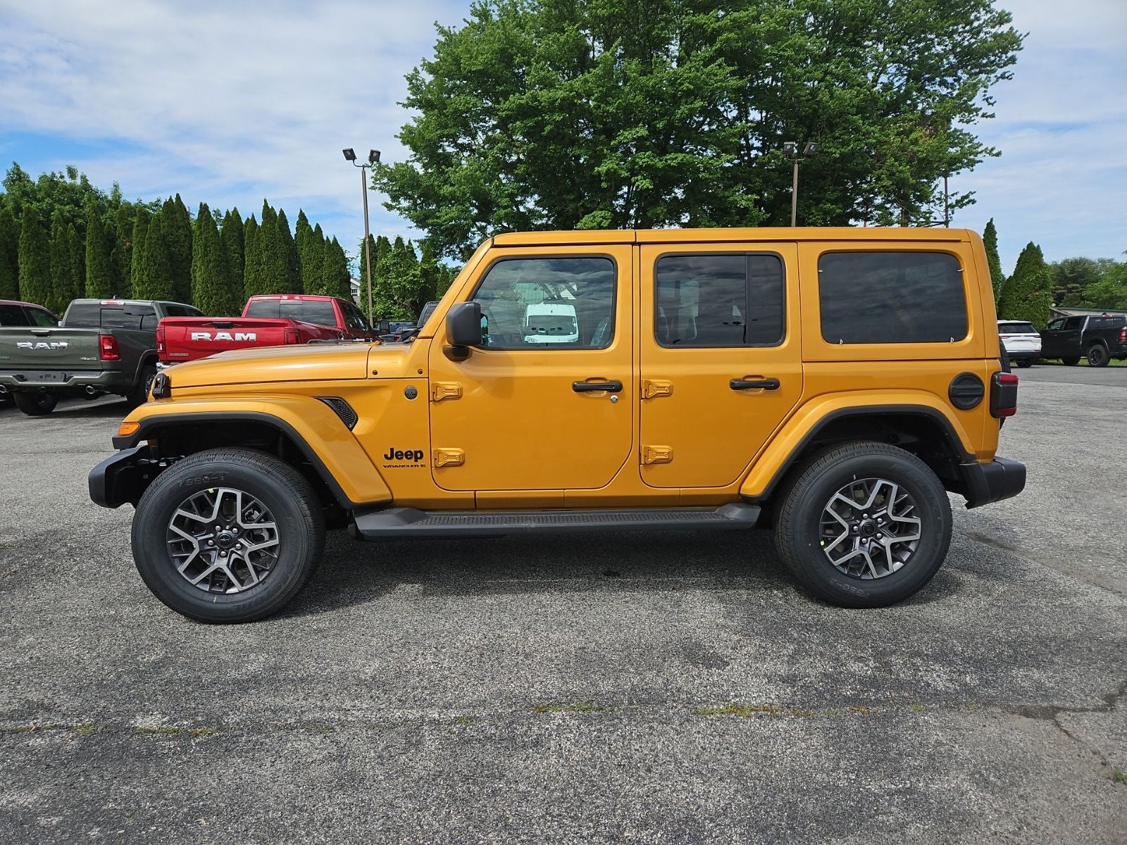 2026 Jeep Wrangler WRANGLER 4-DOOR SAHARA