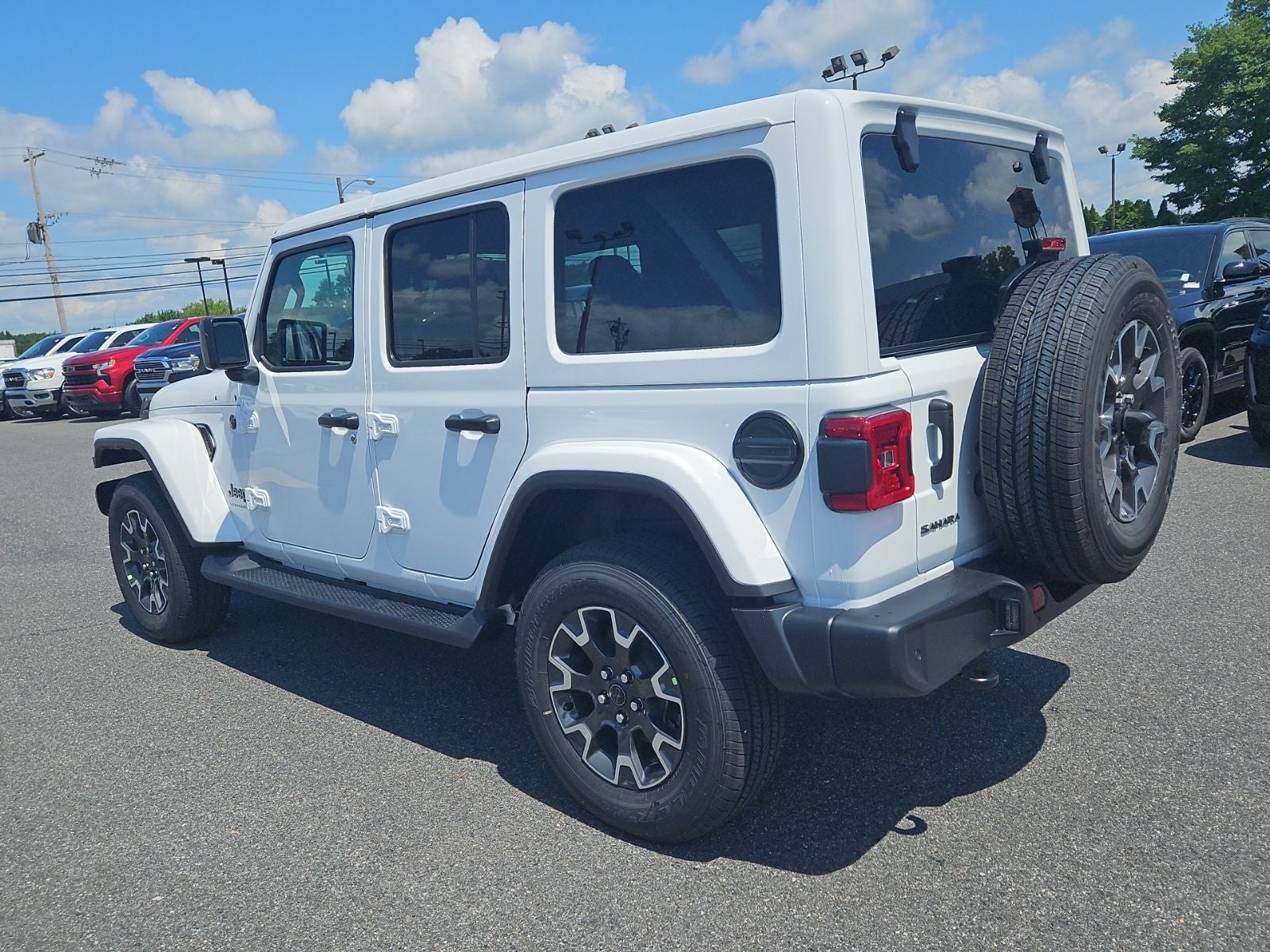 2026 Jeep Wrangler WRANGLER 4-DOOR SAHARA