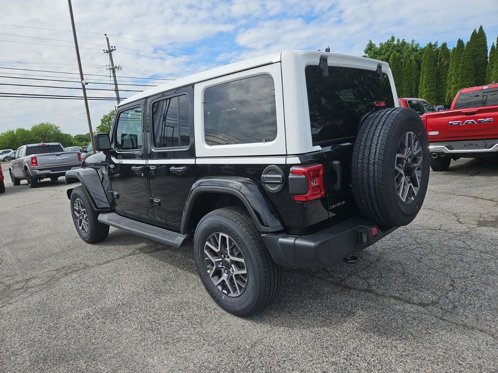 2026 Jeep Wrangler WRANGLER 4-DOOR SAHARA