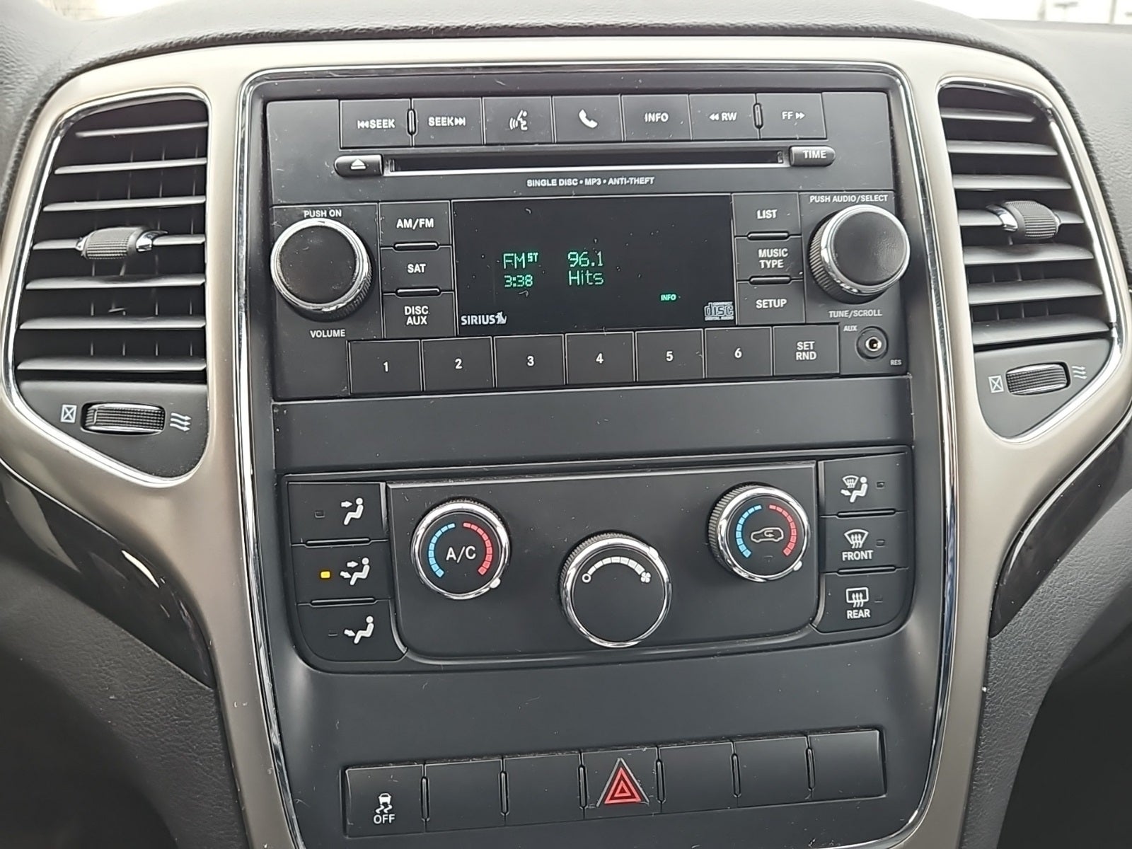 2012 Jeep Grand Cherokee Laredo