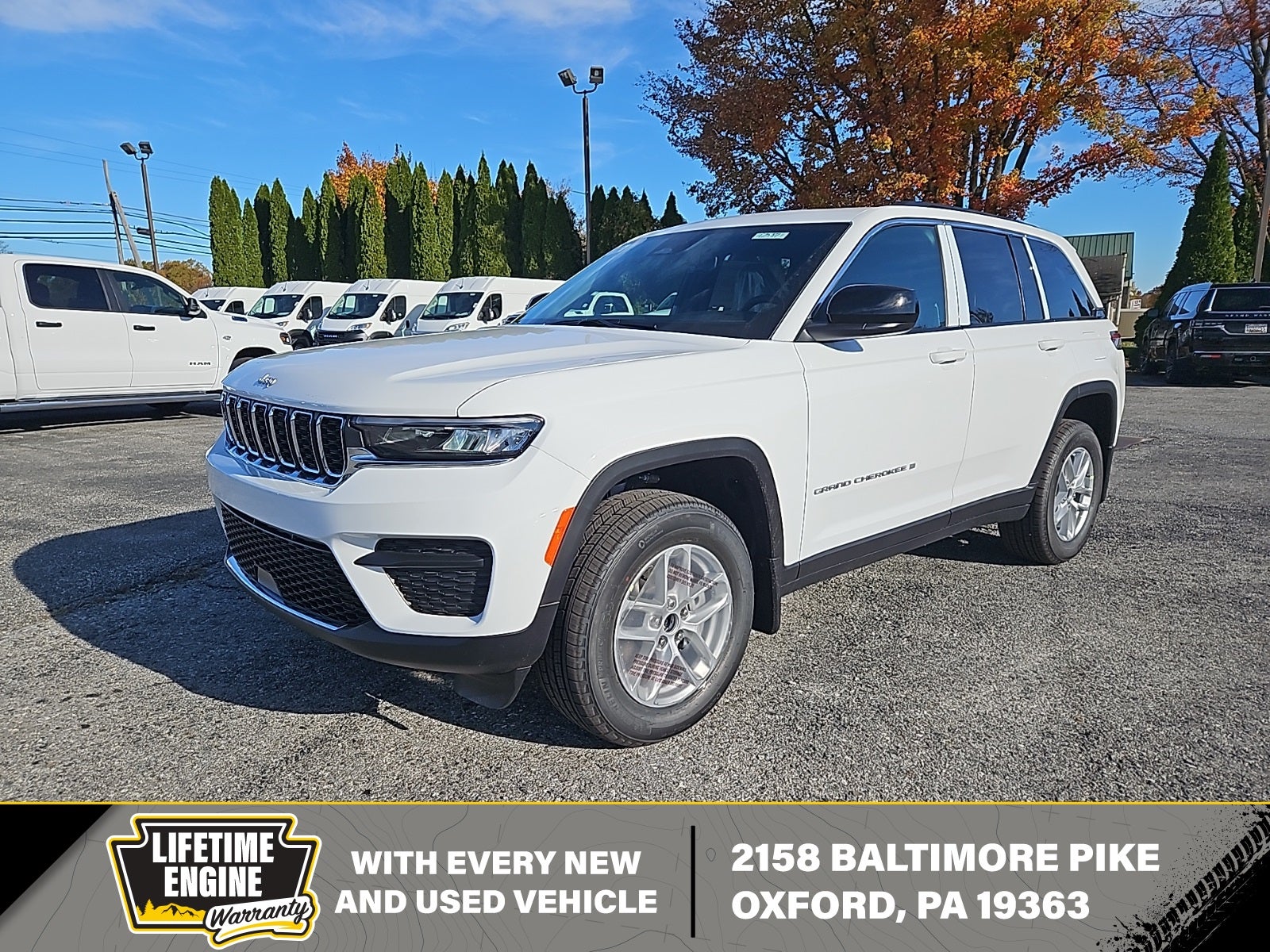 2025 Jeep Grand Cherokee GRAND CHEROKEE LAREDO X 4X4