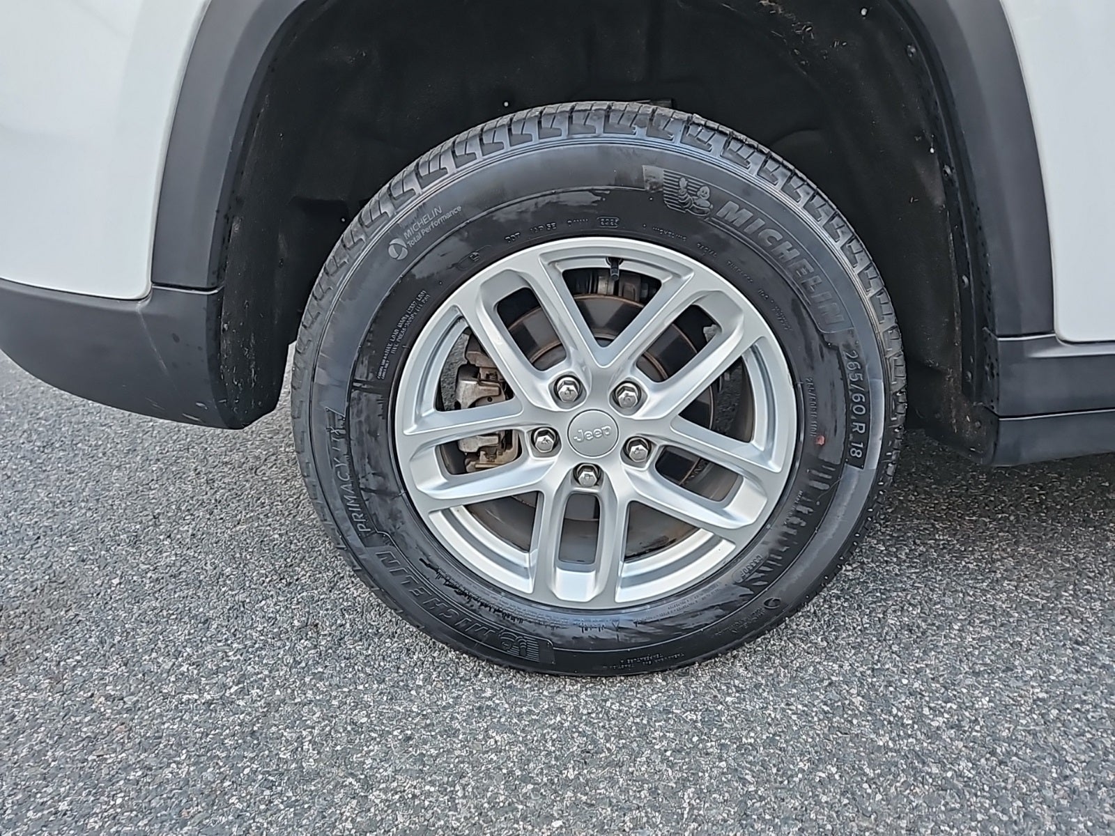 2024 Jeep Grand Cherokee Laredo 4x4