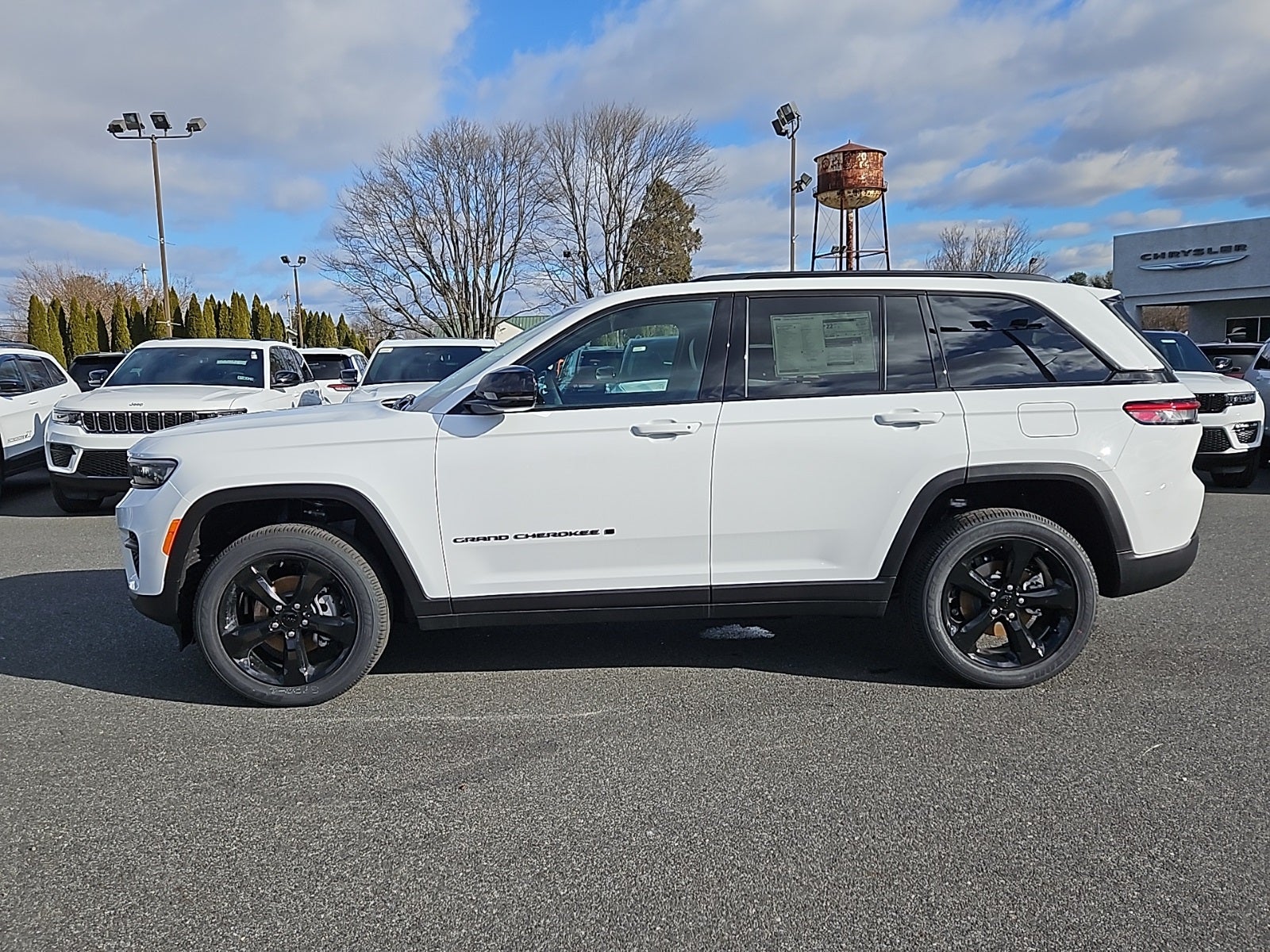 2025 Jeep Grand Cherokee GRAND CHEROKEE ALTITUDE X 4X4
