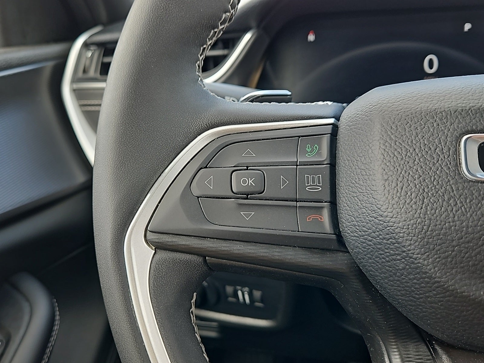 2023 Jeep Grand Cherokee Altitude 4x4