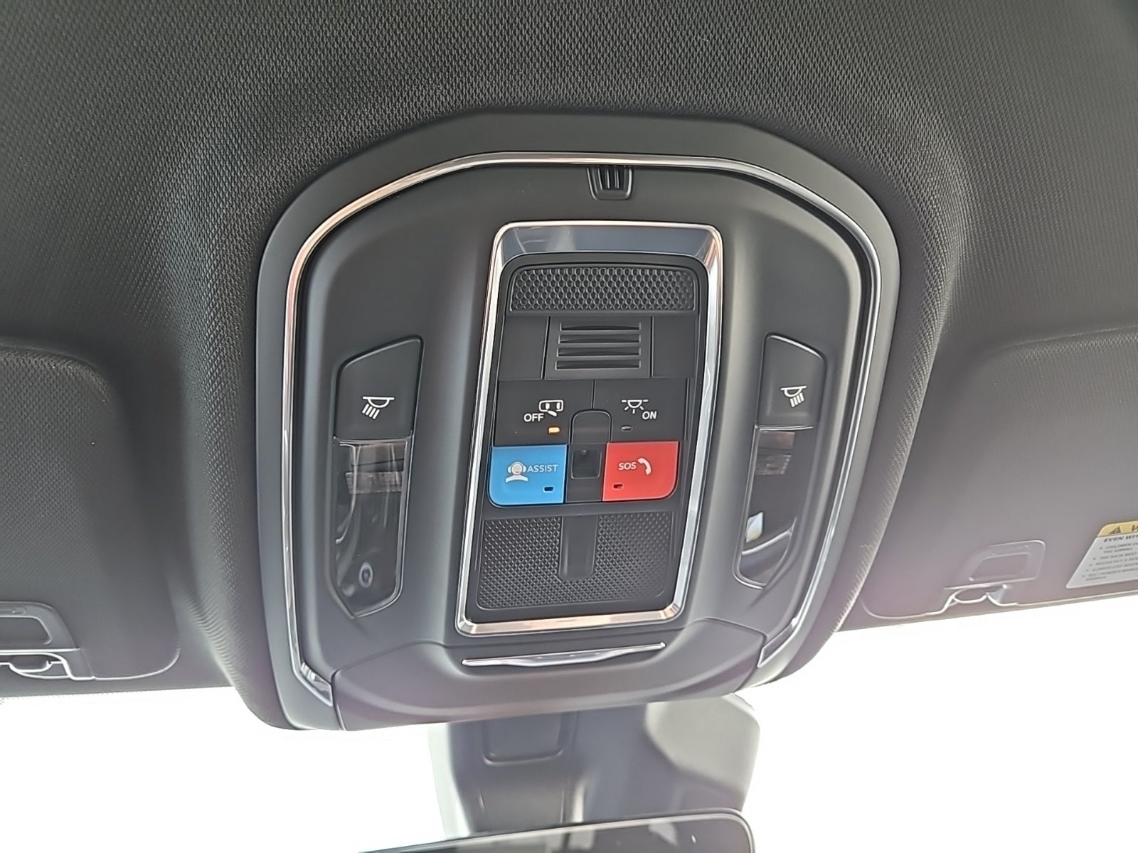 2025 Jeep Grand Cherokee GRAND CHEROKEE LAREDO 4X4