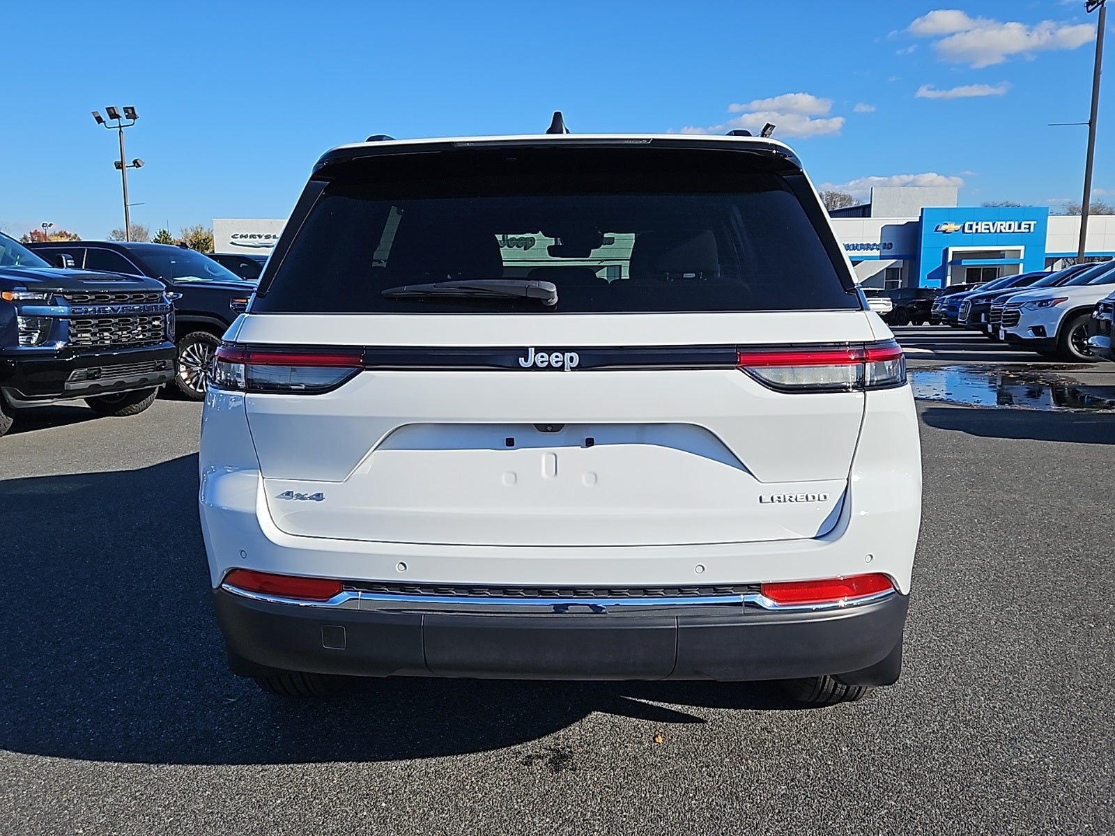 2025 Jeep Grand Cherokee Laredo X 4x4