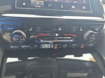 2026 Jeep Grand Cherokee GRAND CHEROKEE LAREDO X 4X4