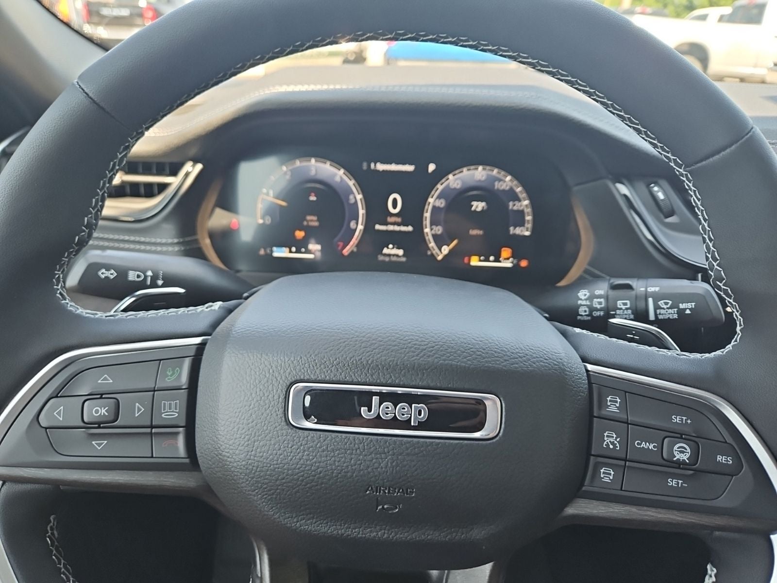 2026 Jeep Grand Cherokee GRAND CHEROKEE LAREDO ALTITUDE 4X4
