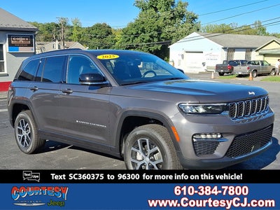 2025 Jeep Grand Cherokee GRAND CHEROKEE LIMITED 4X4