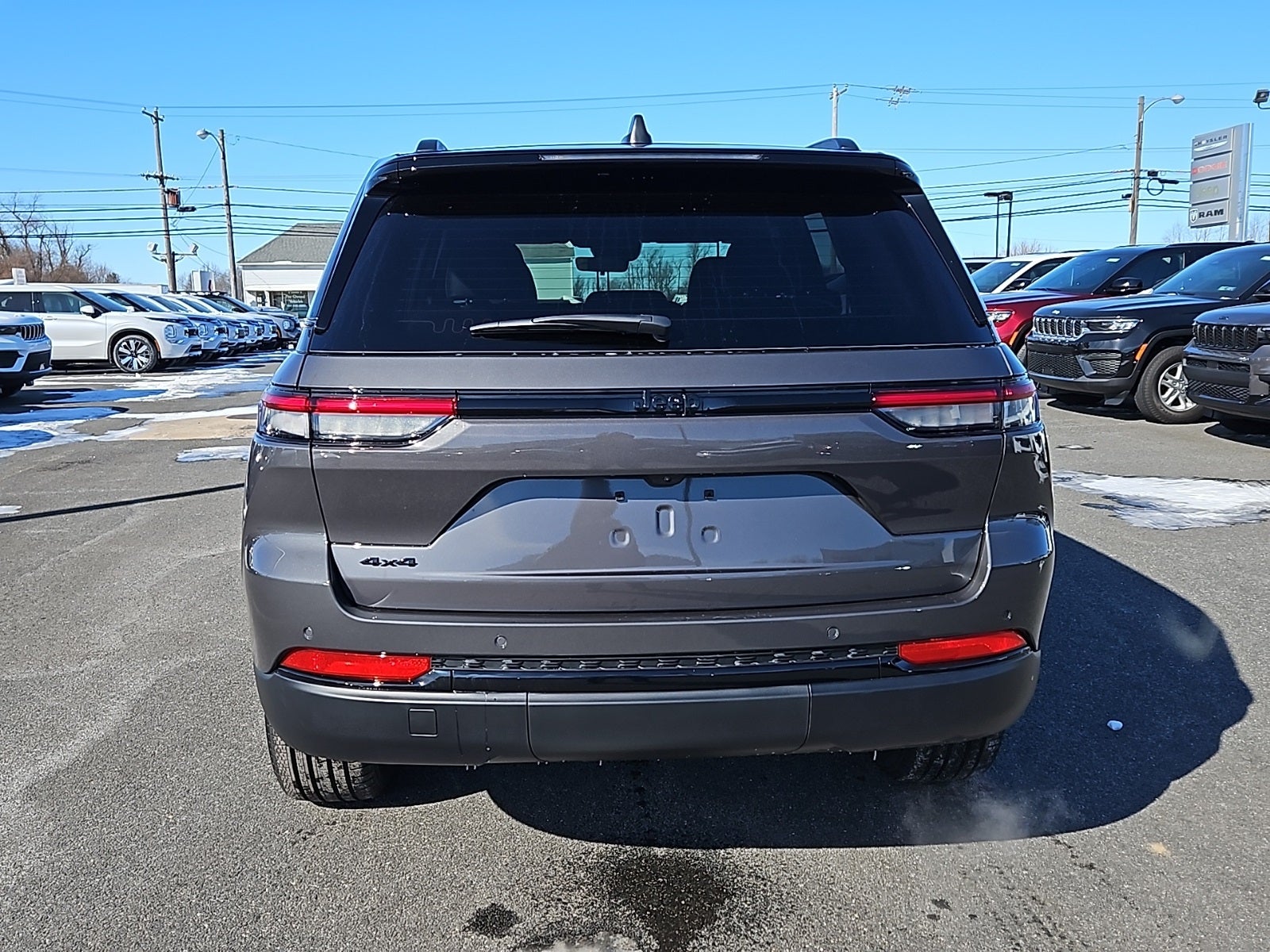 2025 Jeep Grand Cherokee GRAND CHEROKEE LIMITED 4X4