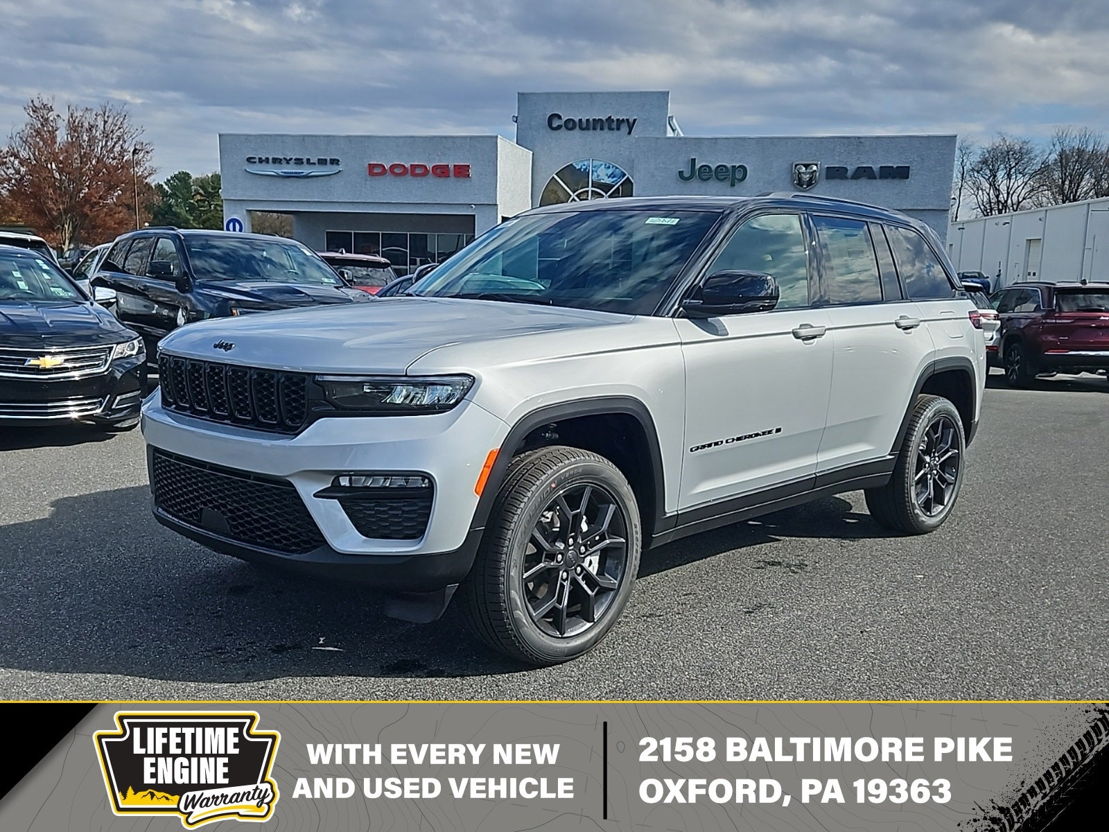 2025 Jeep Grand Cherokee GRAND CHEROKEE LIMITED 4X4