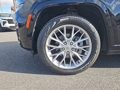 2023 Jeep Grand Cherokee Summit 4x4