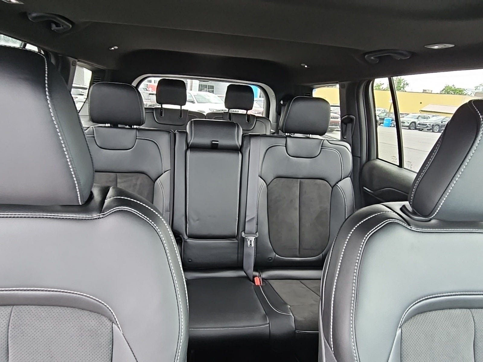 2025 Jeep Grand Cherokee GRAND CHEROKEE L ALTITUDE X 4X4