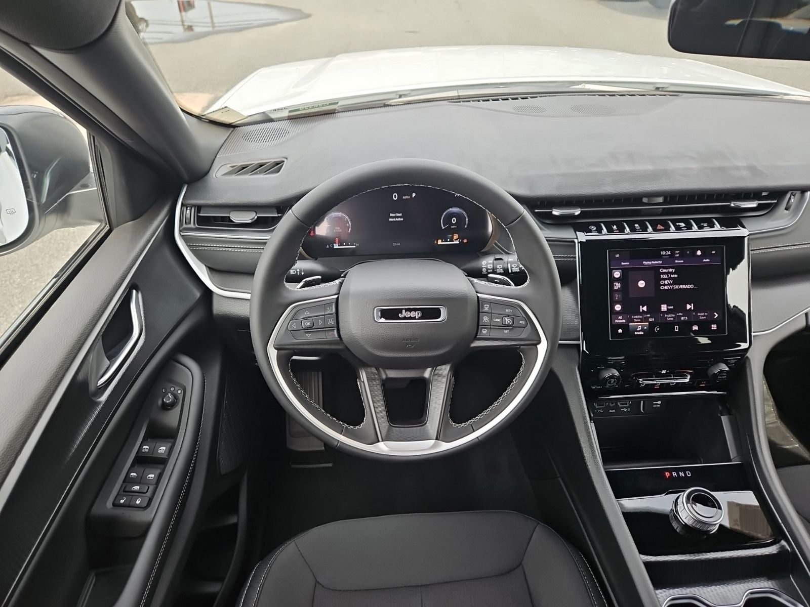 2026 Jeep Grand Cherokee GRAND CHEROKEE L LAREDO 4X4