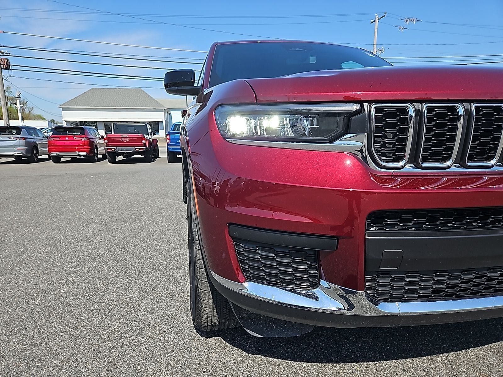 2024 Jeep Grand Cherokee L Laredo X 4x4