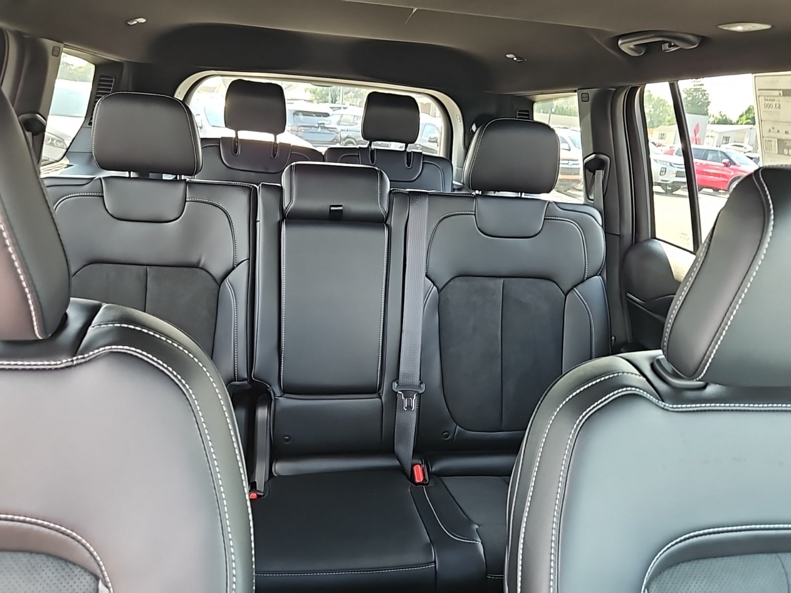 2025 Jeep Grand Cherokee GRAND CHEROKEE L ALTITUDE X 4X4