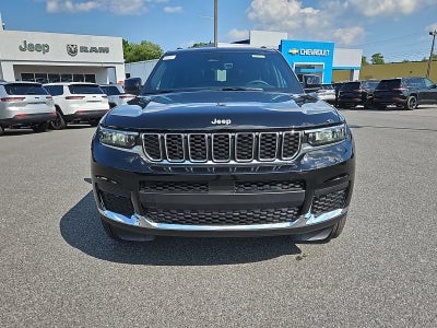 2025 Jeep Grand Cherokee GRAND CHEROKEE L LAREDO X 4X4