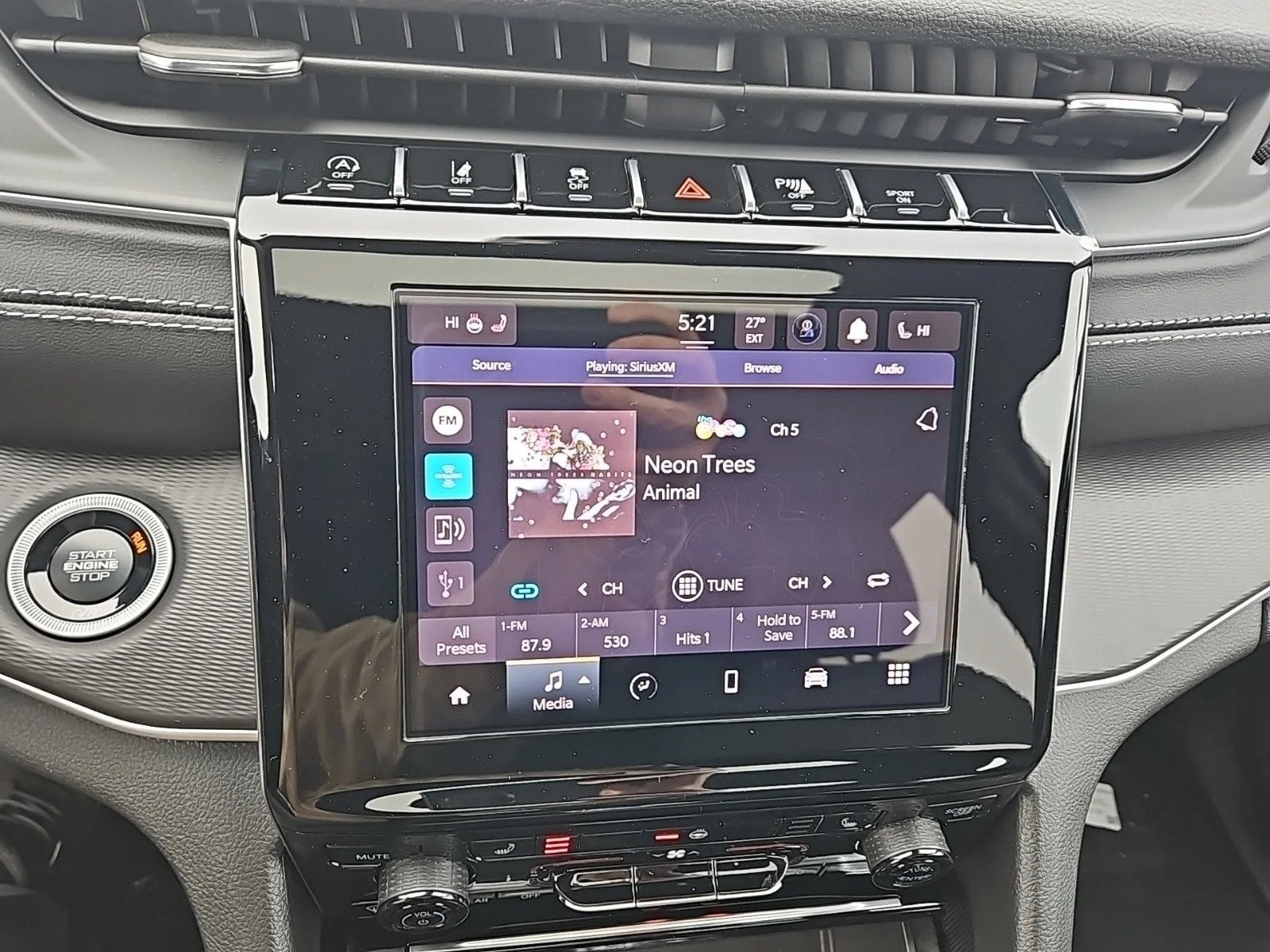 2025 Jeep Grand Cherokee GRAND CHEROKEE L ALTITUDE X 4X4