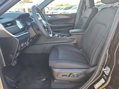 2027 Jeep Grand Cherokee GRAND CHEROKEE L LAREDO X 4X4
