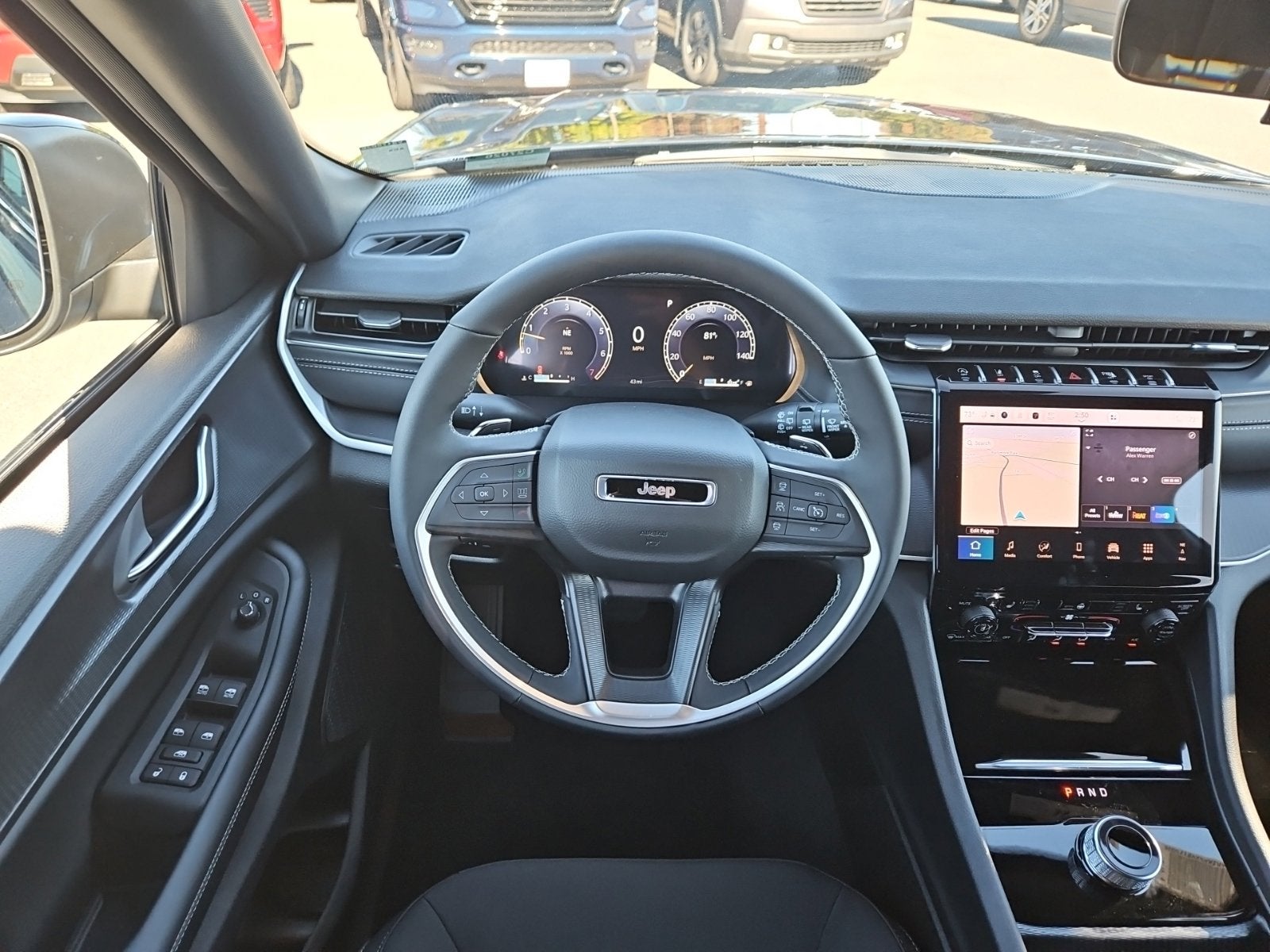 2027 Jeep Grand Cherokee GRAND CHEROKEE L LAREDO X 4X4
