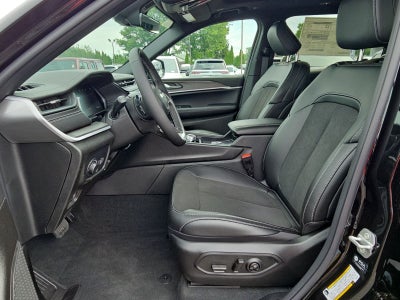 2026 Jeep Grand Cherokee GRAND CHEROKEE L LAREDO ALTITUDE 4X4
