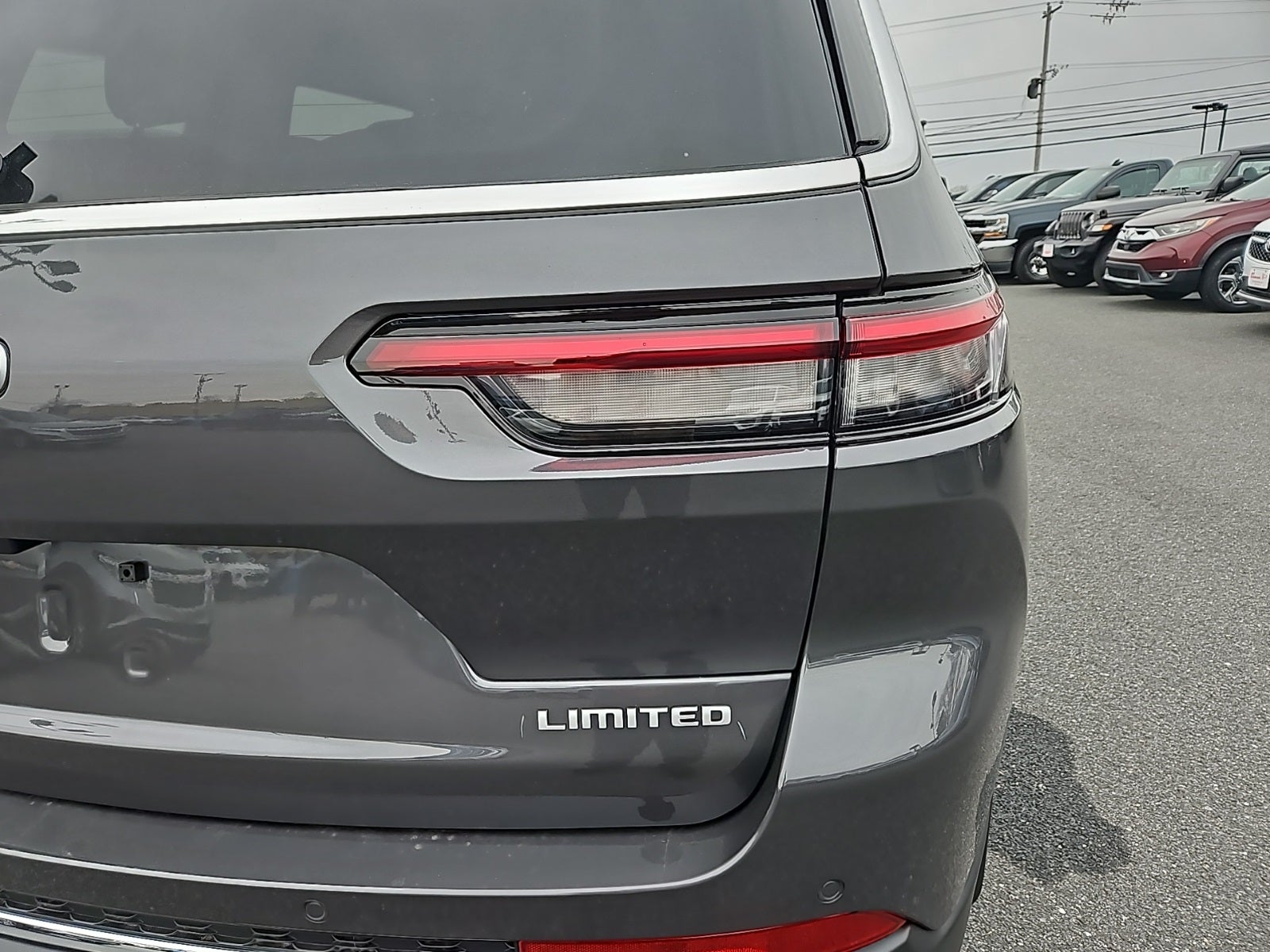 2025 Jeep Grand Cherokee GRAND CHEROKEE L LIMITED 4X4