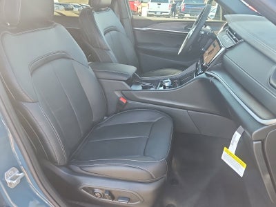 2027 Jeep Grand Cherokee GRAND CHEROKEE L LIMITED RESERVE 4X4