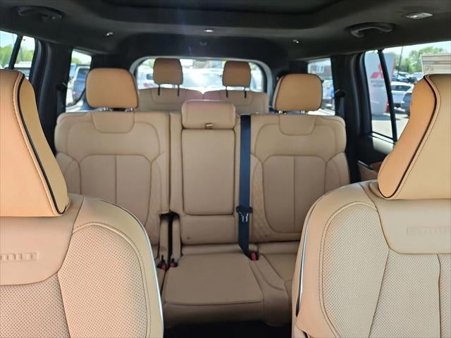2026 Jeep Grand Cherokee GRAND CHEROKEE L SUMMIT 4X4