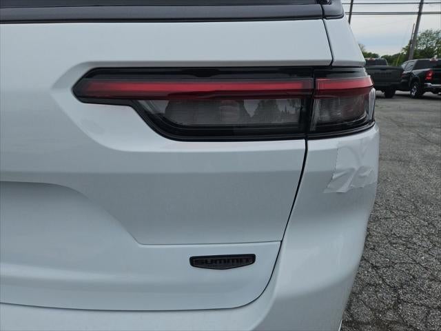 2026 Jeep Grand Cherokee GRAND CHEROKEE L SUMMIT 4X4