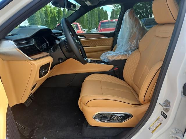 2026 Jeep Grand Cherokee GRAND CHEROKEE L SUMMIT 4X4