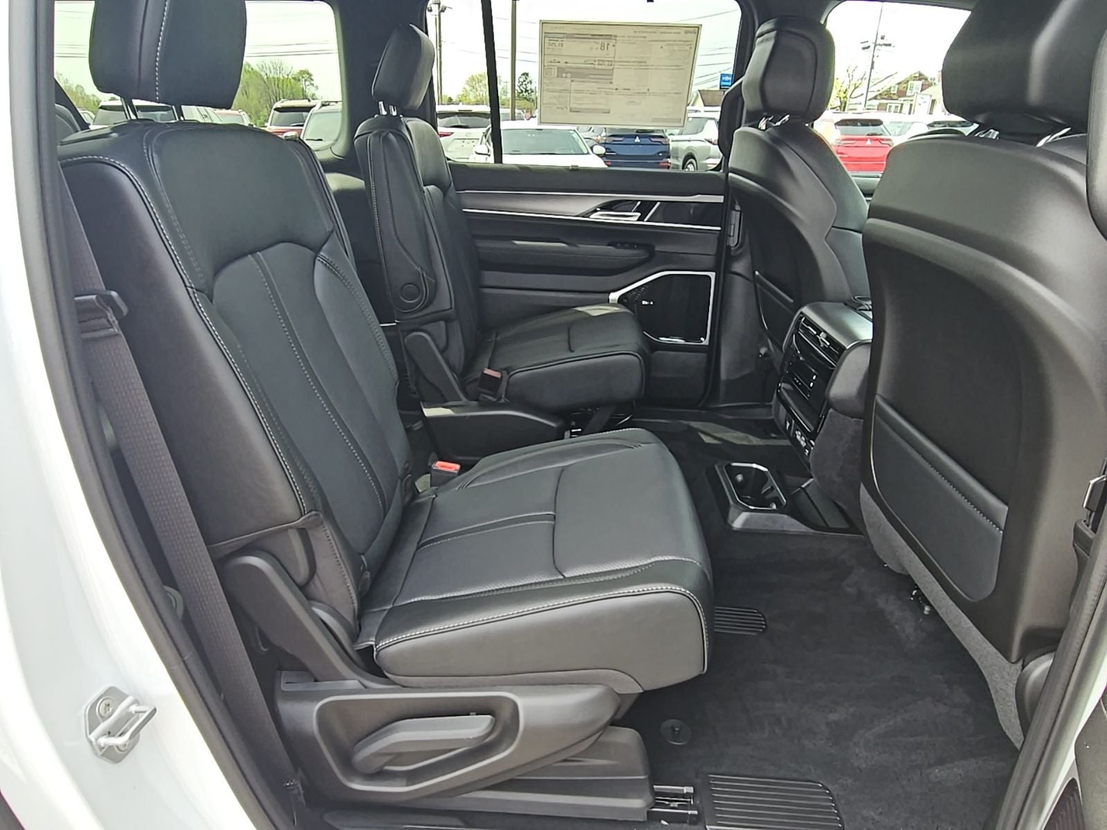 2026 Jeep Grand Wagoneer GRAND WAGONEER L LIMITED RESERVE 4X4