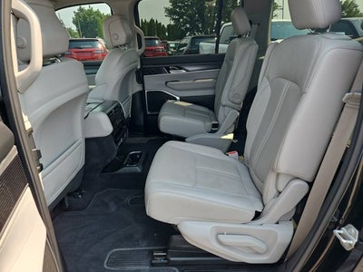 2023 Jeep Wagoneer Series II 4x4