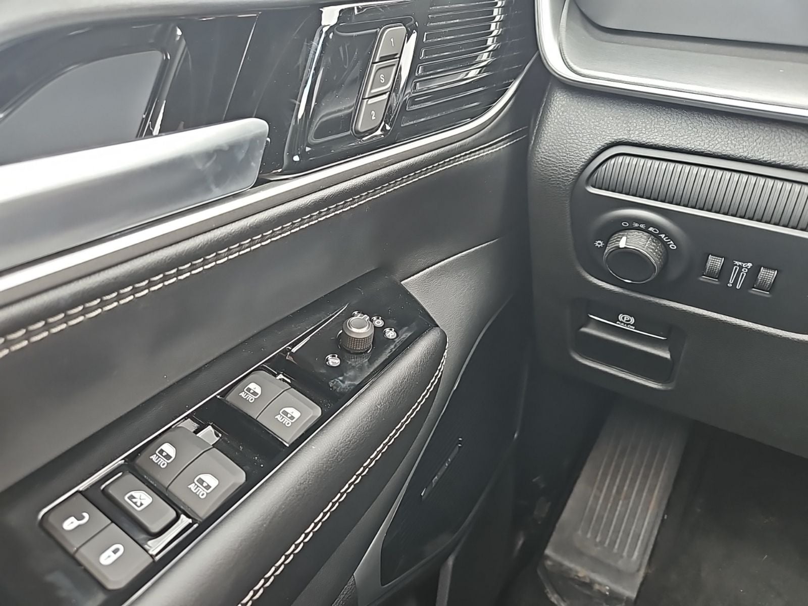 2026 Jeep Grand Wagoneer GRAND WAGONEER LIMITED RESERVE 4X4