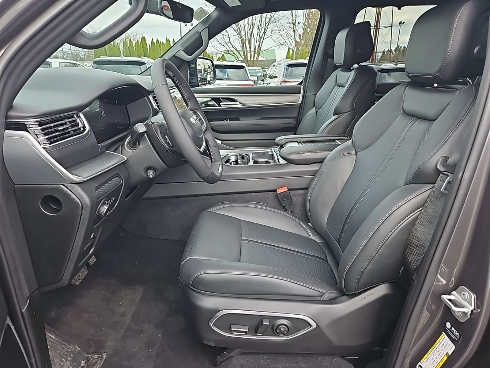 2026 Jeep Grand Wagoneer GRAND WAGONEER LIMITED RESERVE 4X4