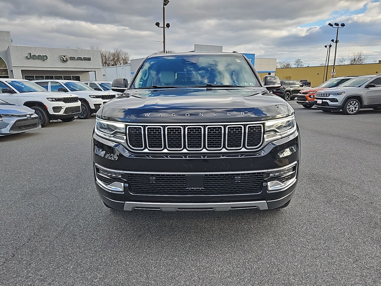 2022 Jeep Wagoneer Series III 4x4