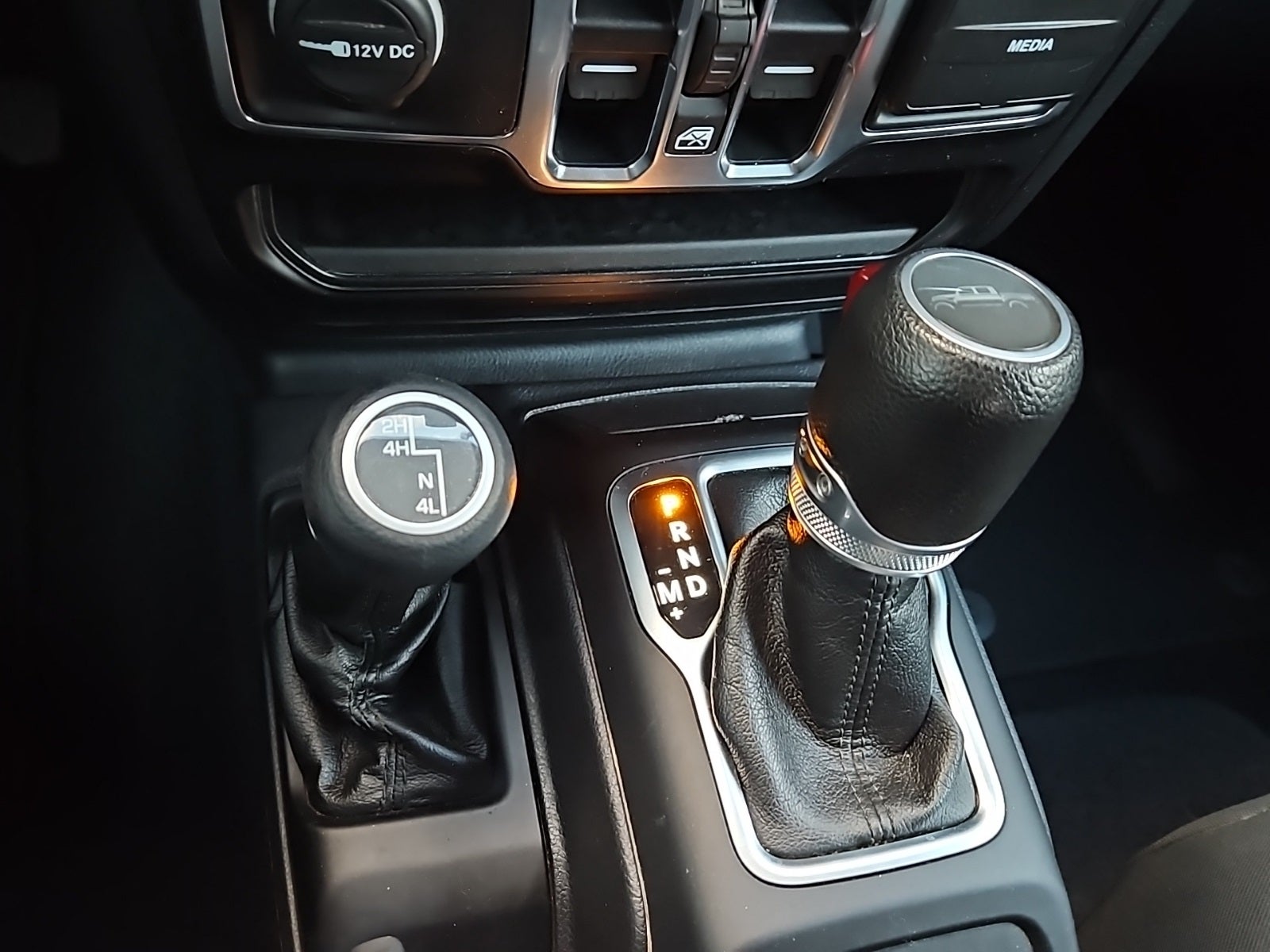 2020 Jeep Gladiator Sport S 4X4