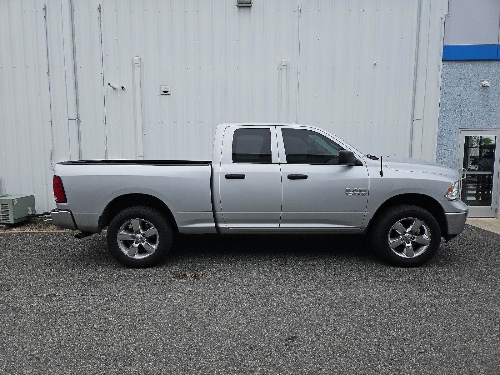 2019 RAM 1500 Classic Tradesman Quad Cab 4x4 6'4' Box