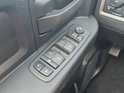 2024 RAM 1500 Classic Tradesman Crew Cab 4x4 5'7' Box