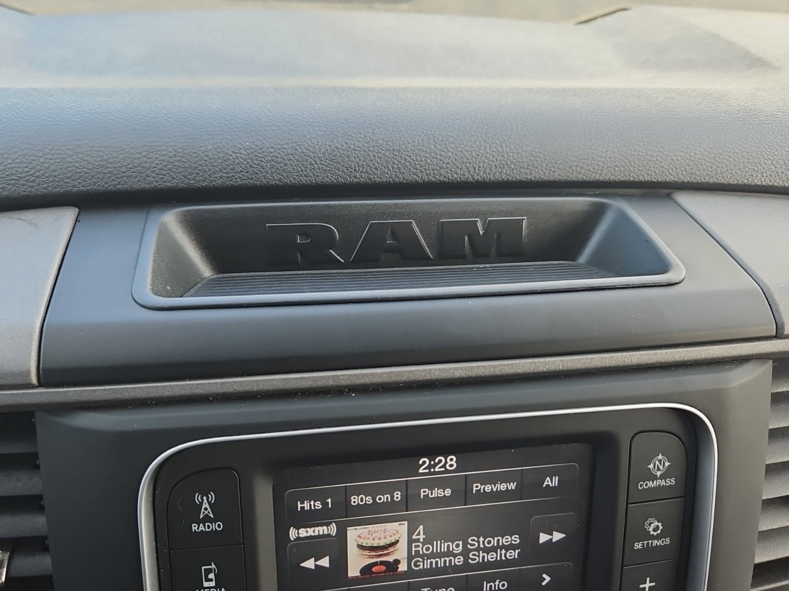 2024 RAM 1500 Classic Tradesman Crew Cab 4x4 5'7' Box