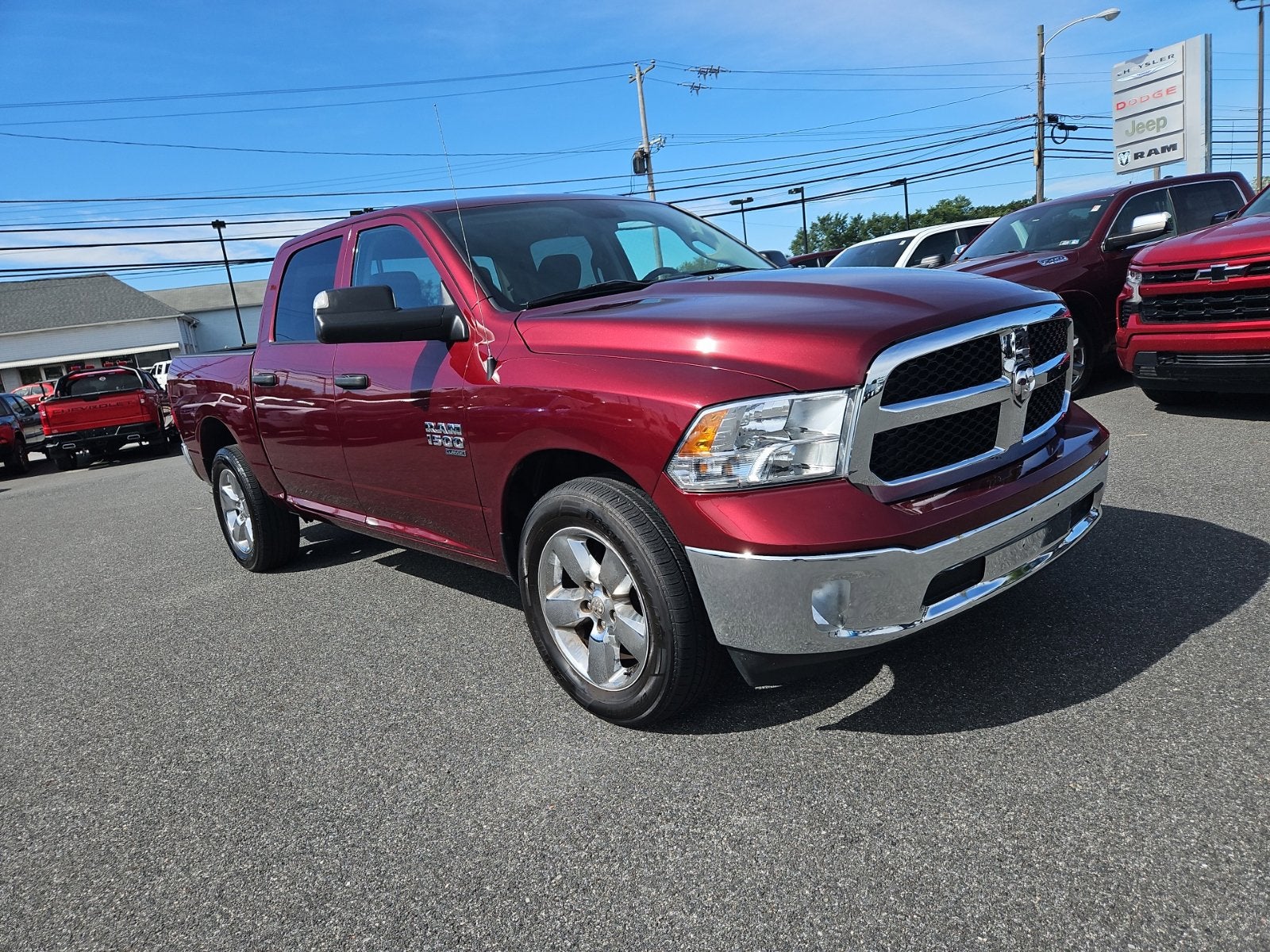 2024 RAM 1500 Classic Tradesman Crew Cab 4x4 5'7' Box