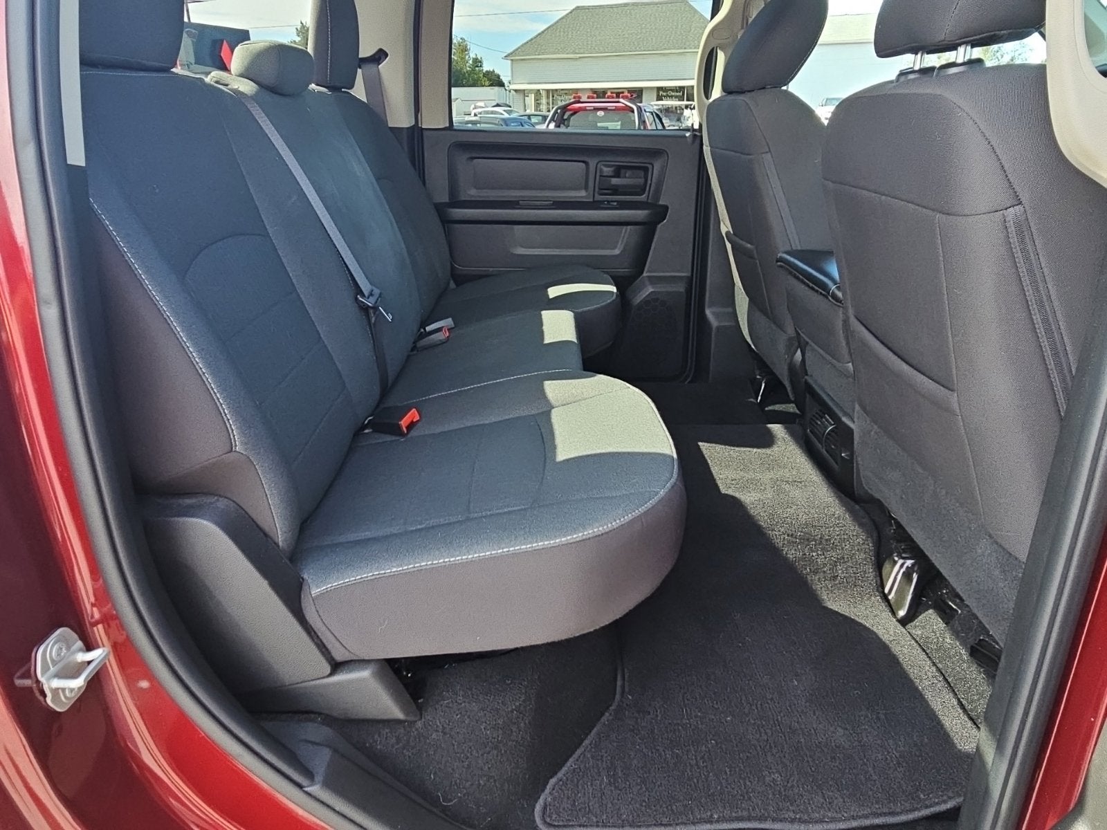 2024 RAM 1500 Classic Tradesman Crew Cab 4x4 5'7' Box